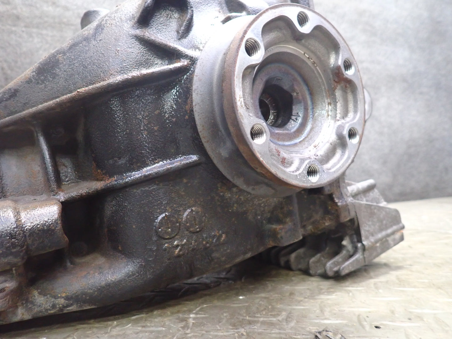 03-07 BMW E86 E85 Z4 2.5i 3.0si AT Rear Differential Carrier 3.64 Ratio 110K OEM