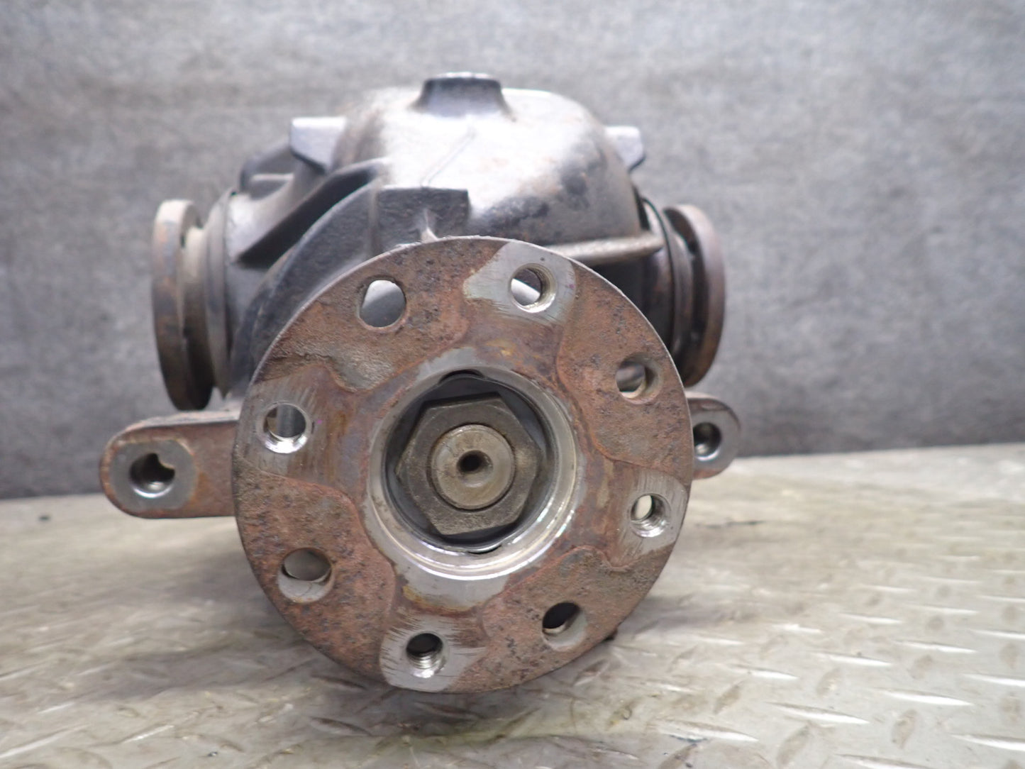 03-07 BMW E86 E85 Z4 2.5i 3.0si AT Rear Differential Carrier 3.64 Ratio 110K OEM
