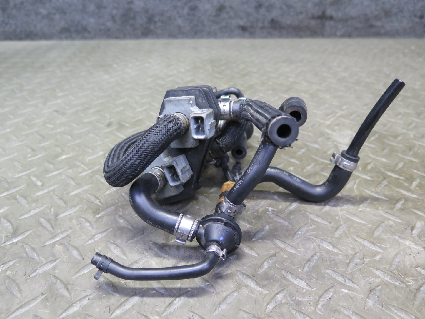 2006-2012 Bentley Flying Spur 6.0L Engine Turbo Boost Solenoid Vacuum Valve