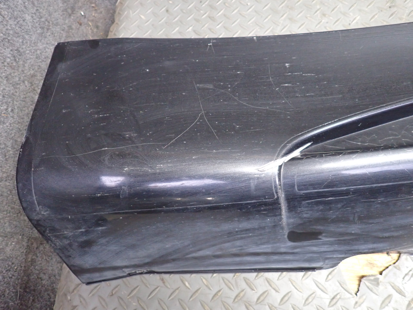 2012 Maserati Granturismo S M145 Coupe Side Skirt Rocker Panel Molding Set of 2