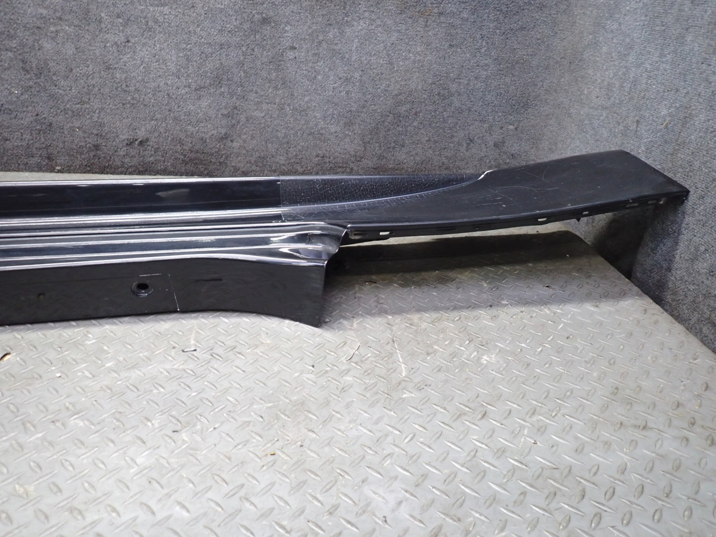 2012 Maserati Granturismo S M145 Coupe Side Skirt Rocker Panel Molding Set of 2