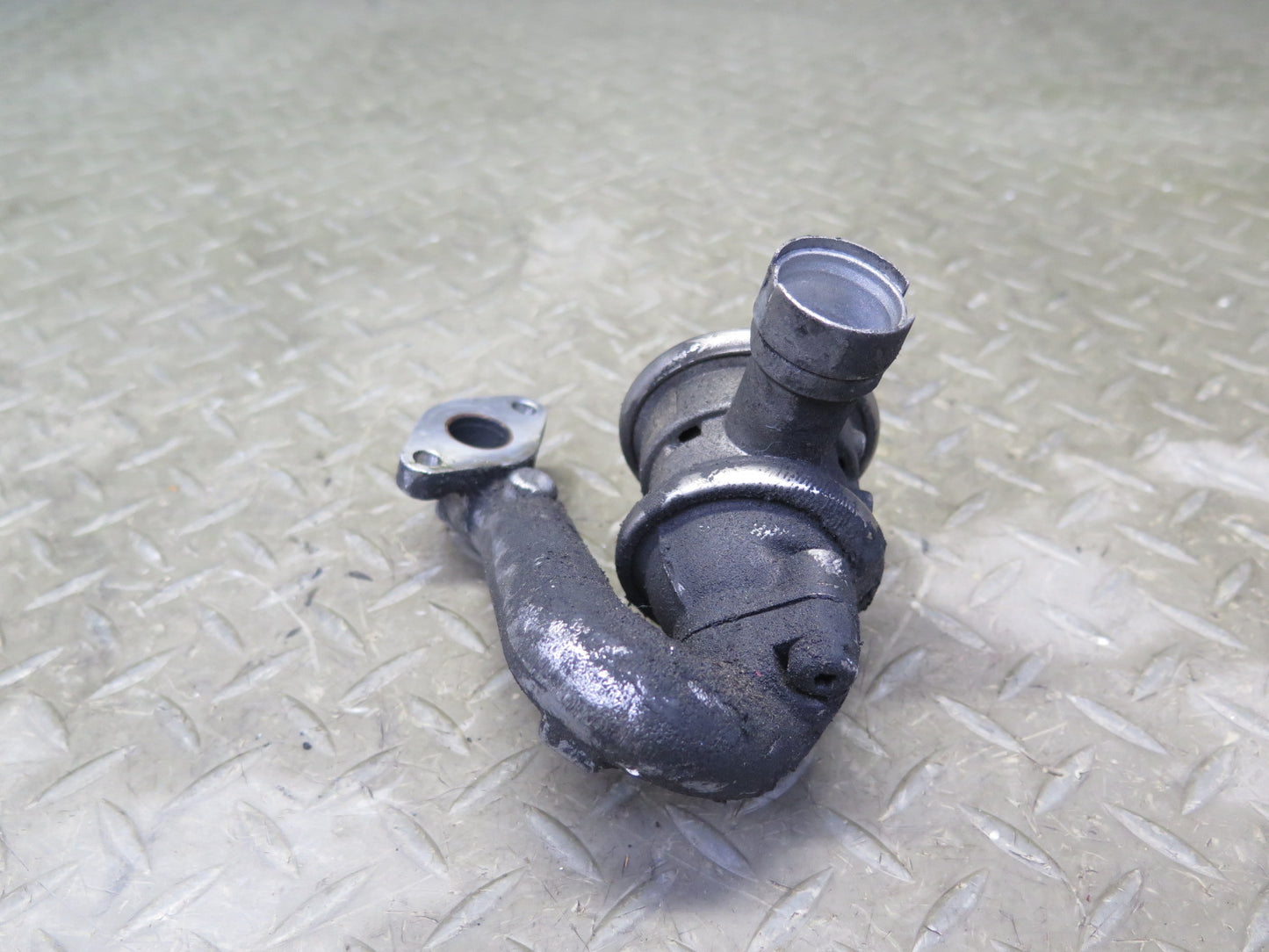 06-12 Bentley Flying Spur 6.0L Engine Right & Left Air Pump Check EGR Valve Set