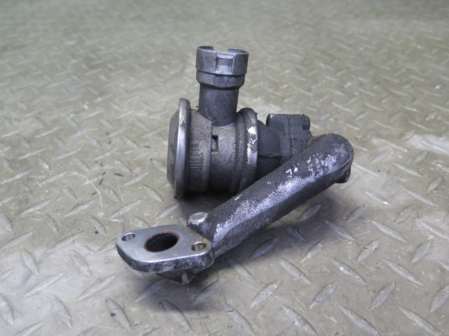 06-12 Bentley Flying Spur 6.0L Engine Right & Left Air Pump Check EGR Valve Set