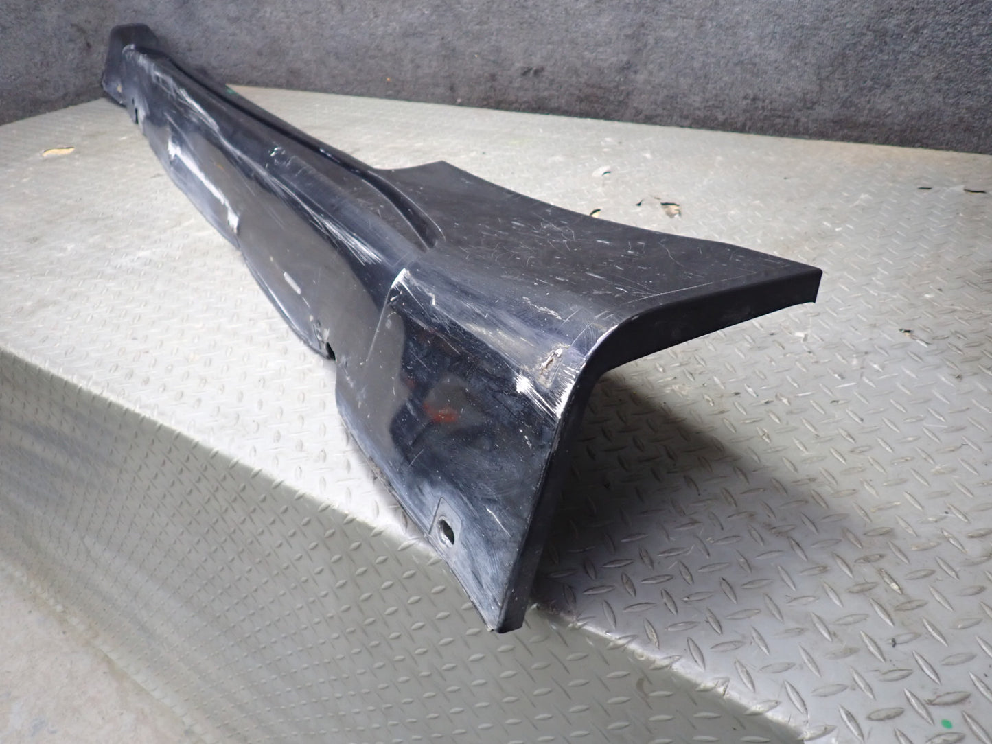 2012 Maserati Granturismo S M145 Coupe Side Skirt Rocker Panel Molding Set of 2