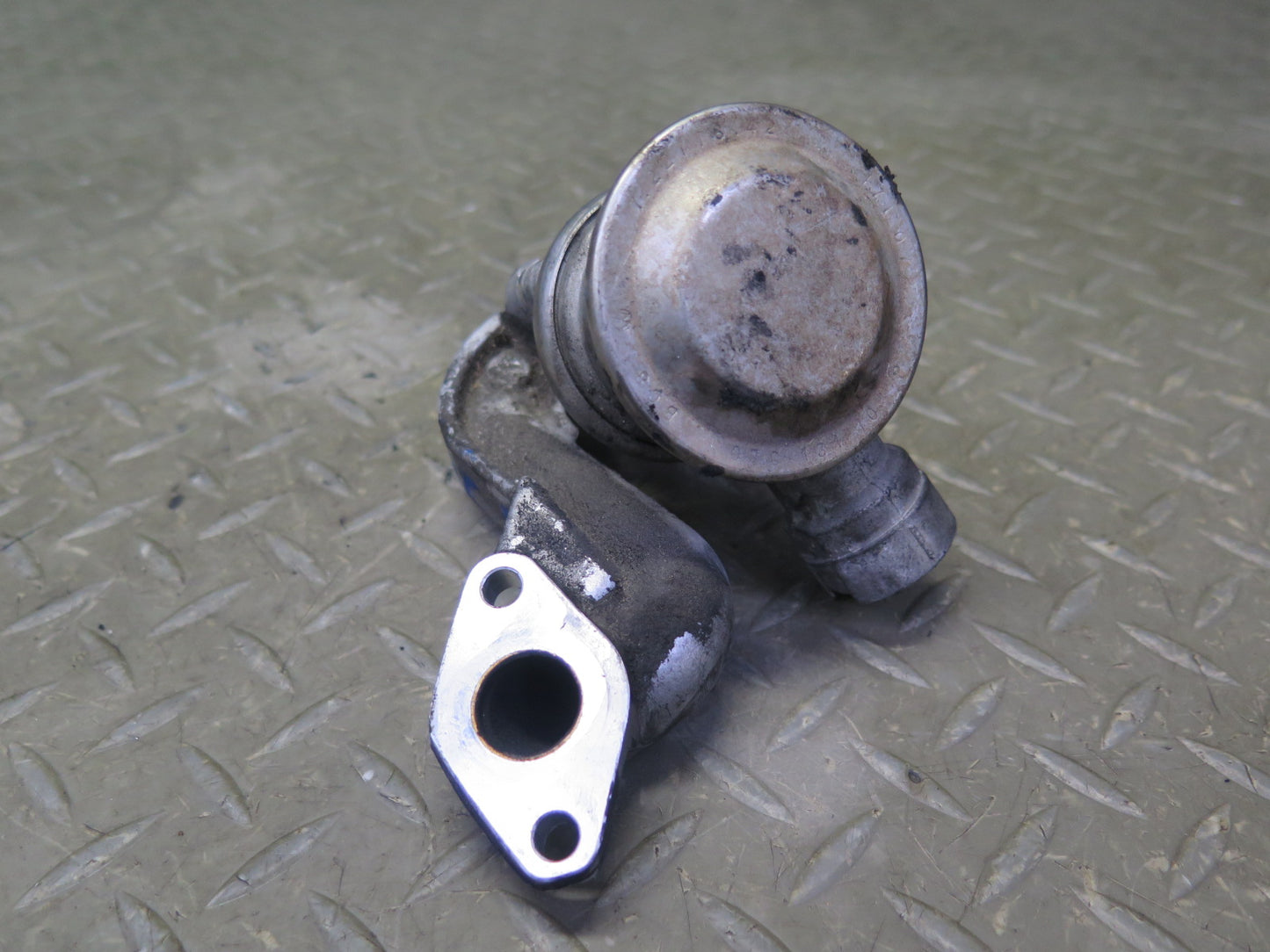 06-12 Bentley Flying Spur 6.0L Engine Right & Left Air Pump Check EGR Valve Set