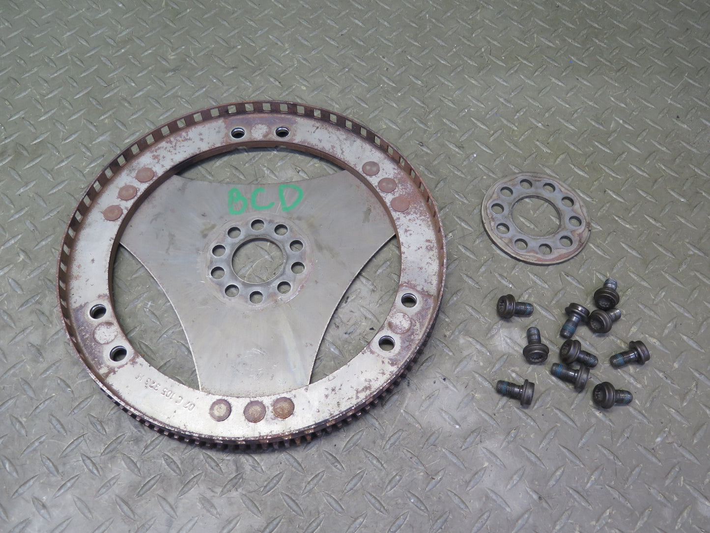 2006-2012 Bentley Flying Spur 6.0L Engine Motor Flywheel Flexplate W/ Bolts