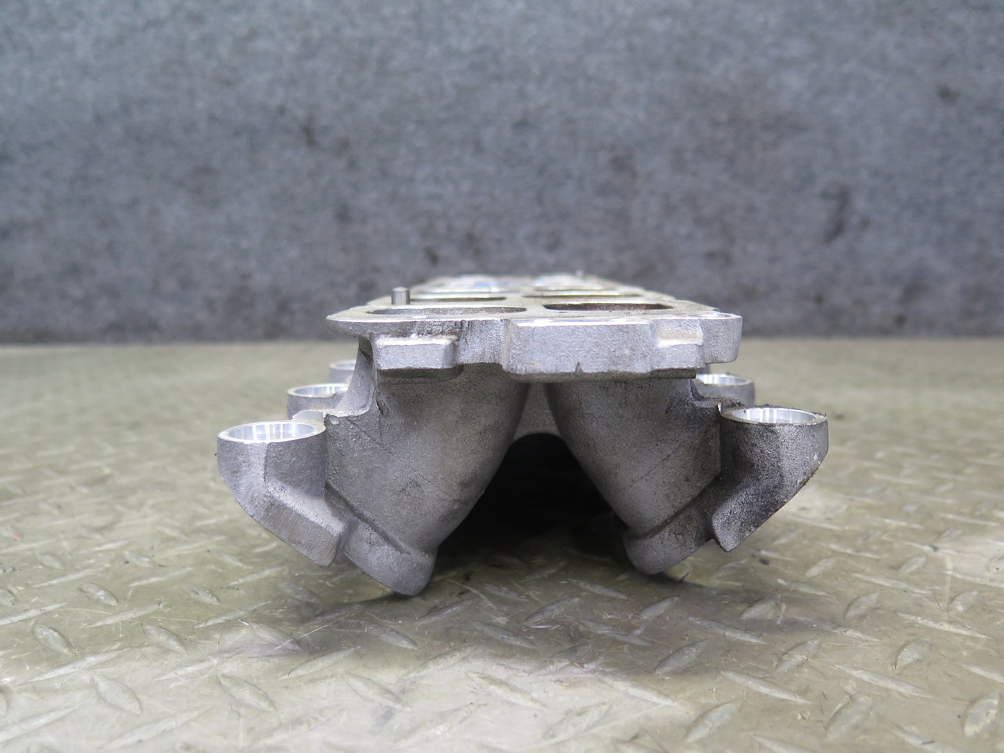 2006-2012 Bentley Flying Spur 6.0L Engine Lower Intake Manifold