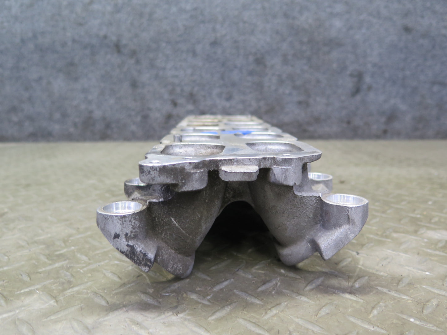 2006-2012 Bentley Flying Spur 6.0L Engine Lower Intake Manifold