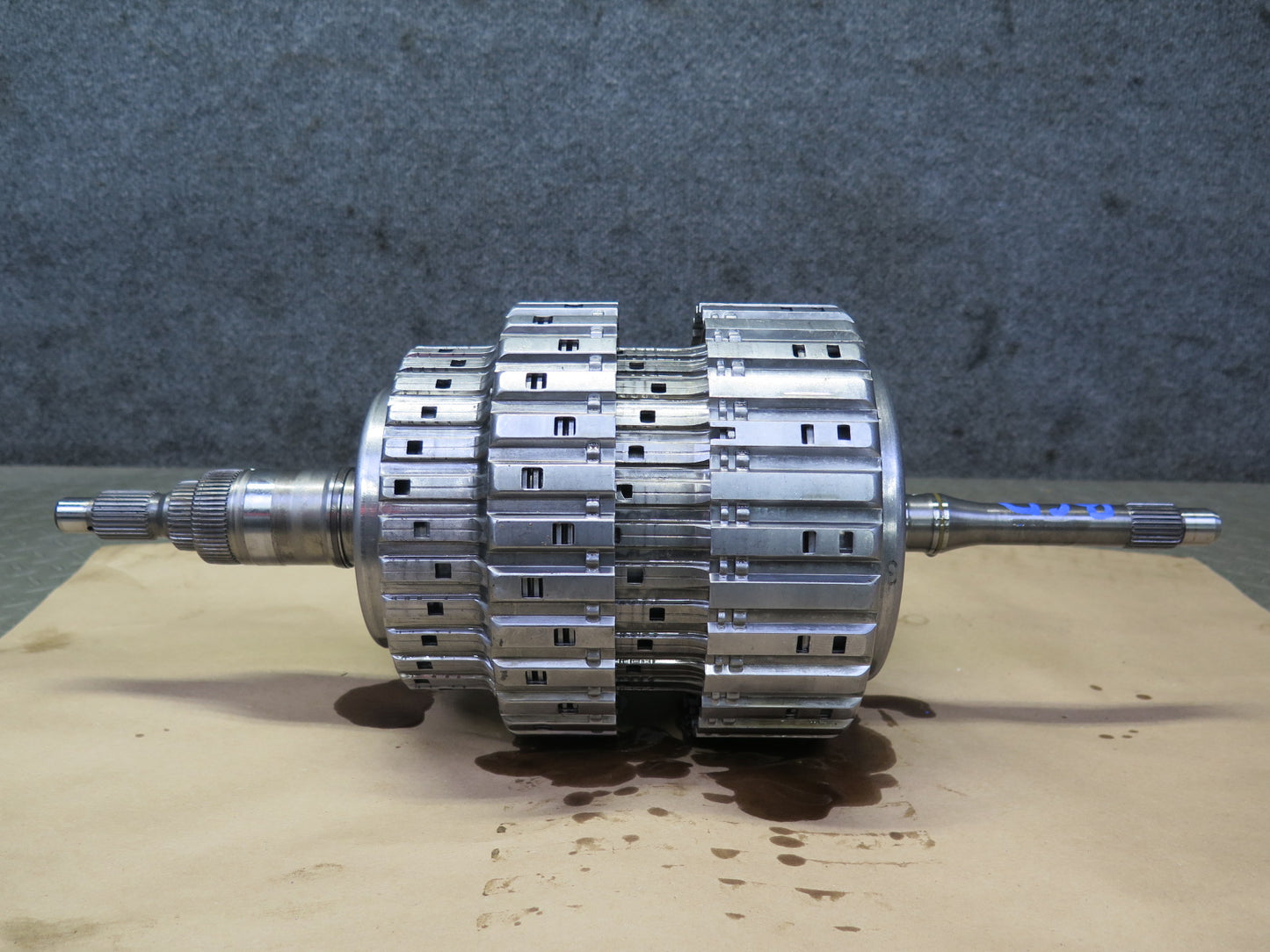2006-2012 Bentley Flying Spur 6HP-26 A/T Auto Transmission Clutch Gearbox Shaft