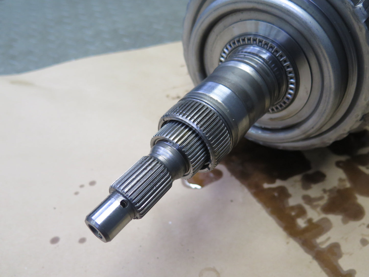 2006-2012 Bentley Flying Spur 6HP-26 A/T Auto Transmission Clutch Gearbox Shaft