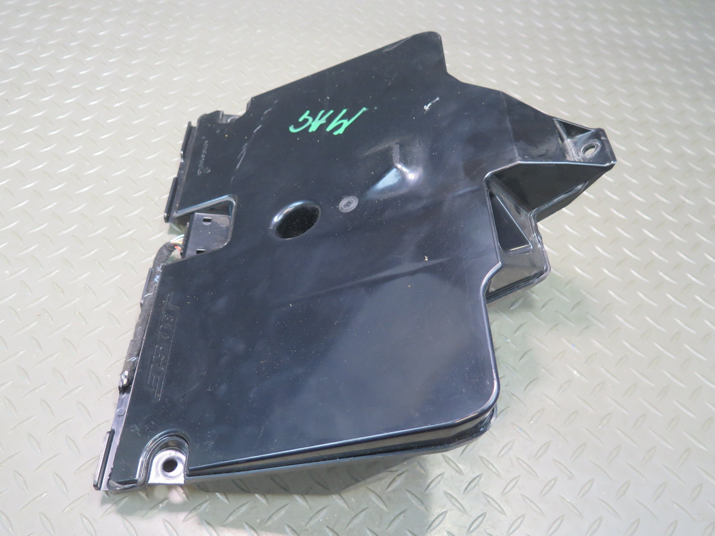 2008-2019 Maserati Granturismo M145 Front Bose Subwoofer Speaker Box 447082