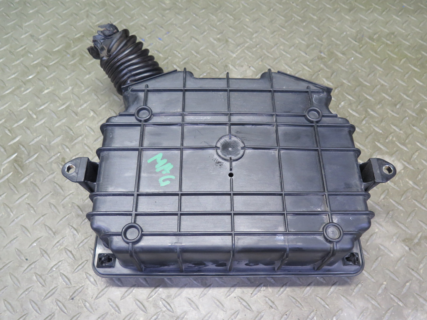 2008-2019 Maserati Granturismo M145 Engine Bay Right Fuse Relay Box