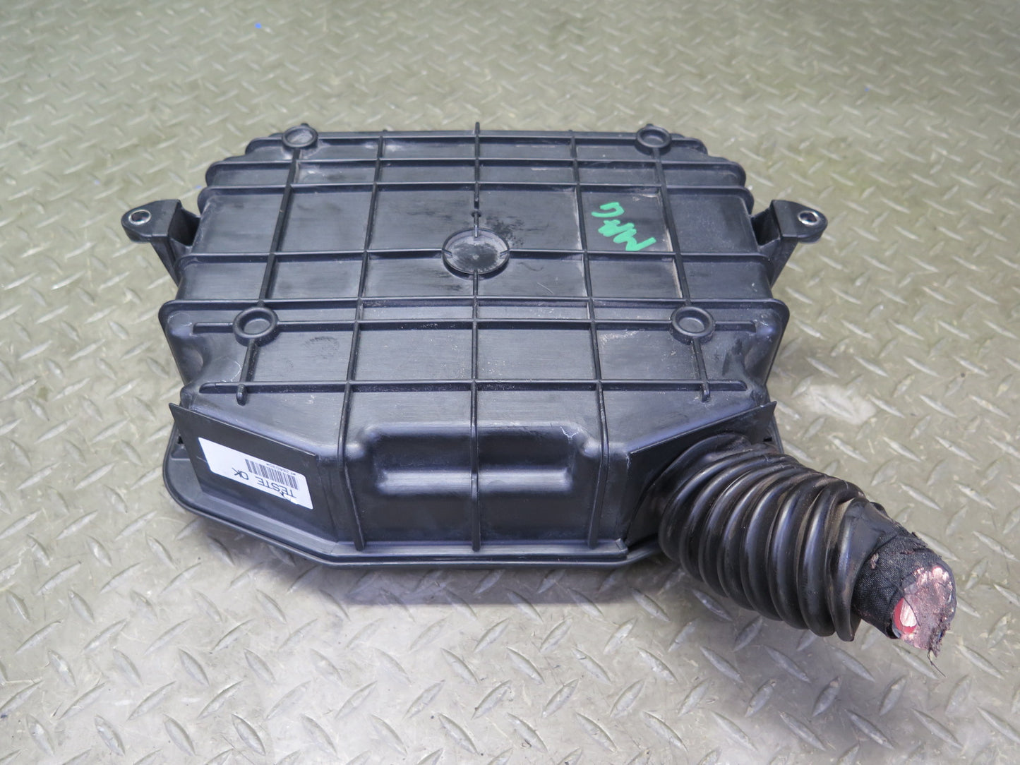 2008-2019 Maserati Granturismo M145 Engine Bay Right Fuse Relay Box
