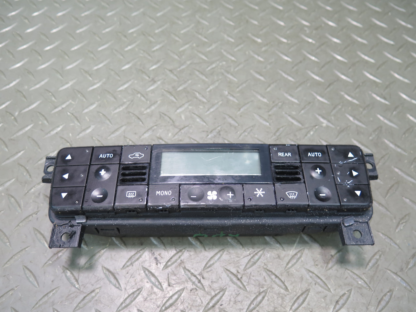 2008-2019 Maserati Granturismo M145 A/C Heater Climate Control Switch 131193