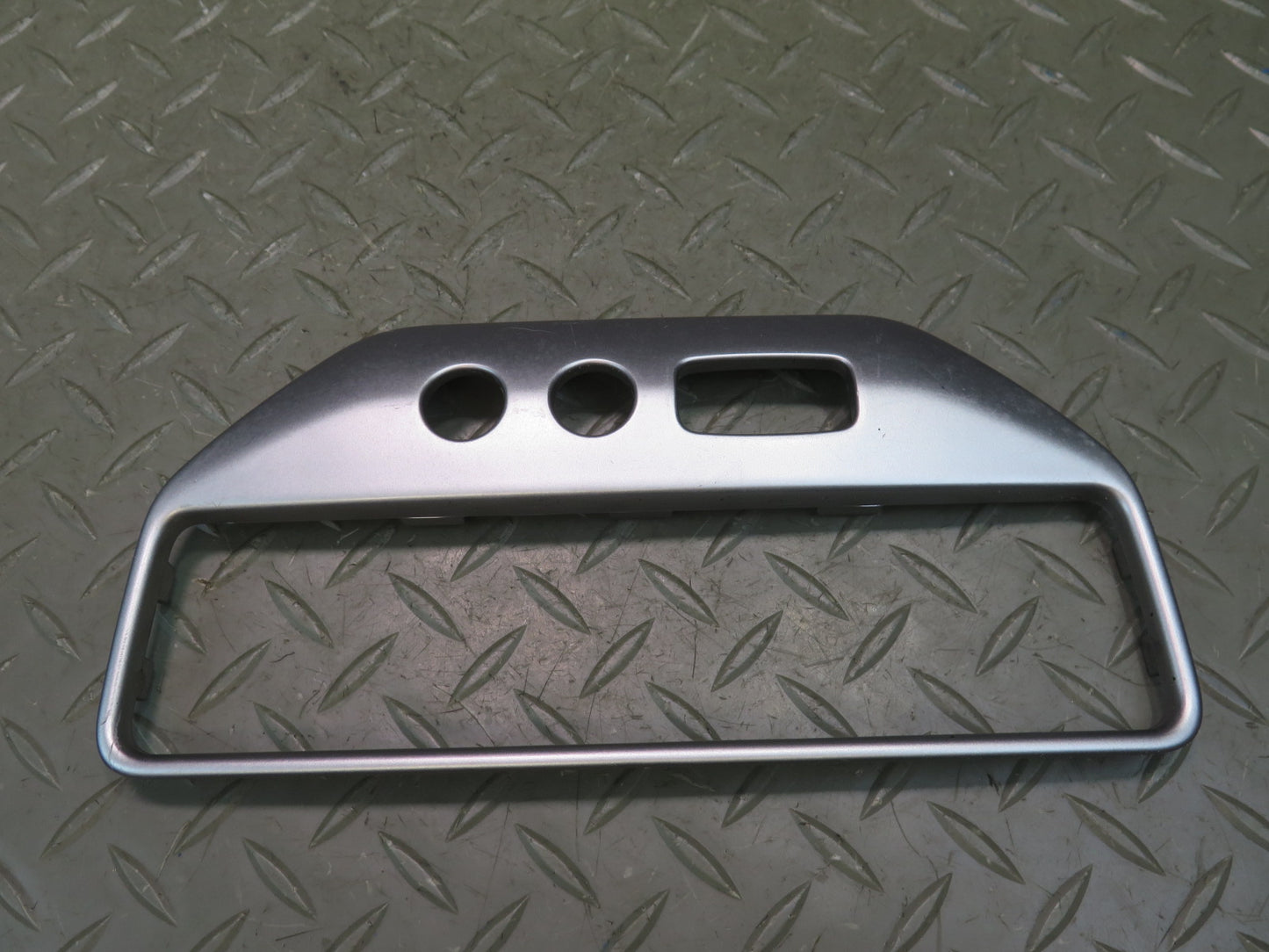 2008-2019 Maserati Granturismo M145 Dash Radio Center Trim Bezel Panel 069924500
