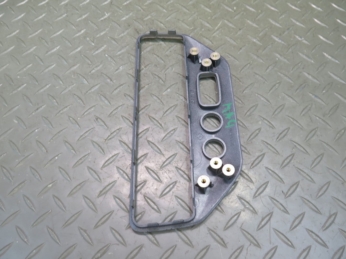2008-2019 Maserati Granturismo M145 Dash Radio Center Trim Bezel Panel 069924500
