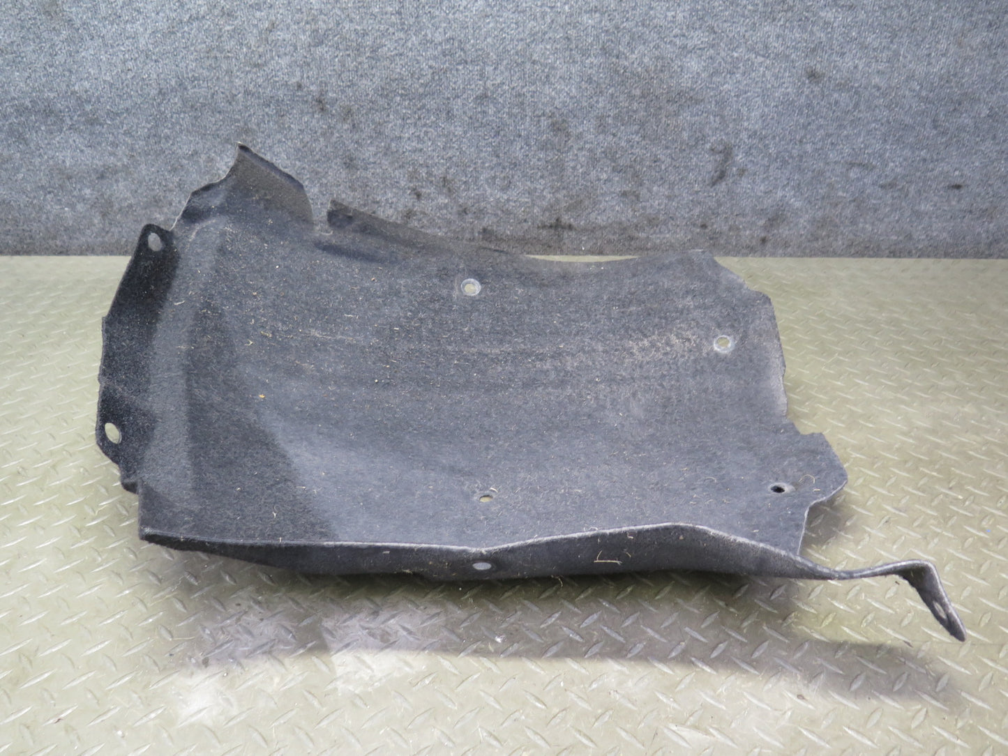 2008-2019 Maserati Granturismo M145 Front Right Wheel Arch Liner Splash Shield