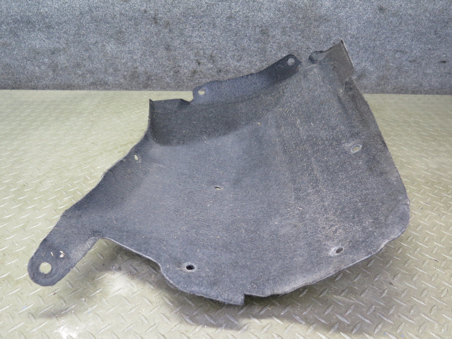 2008-2019 Maserati Granturismo M145 Front Right Wheel Arch Liner Splash Shield