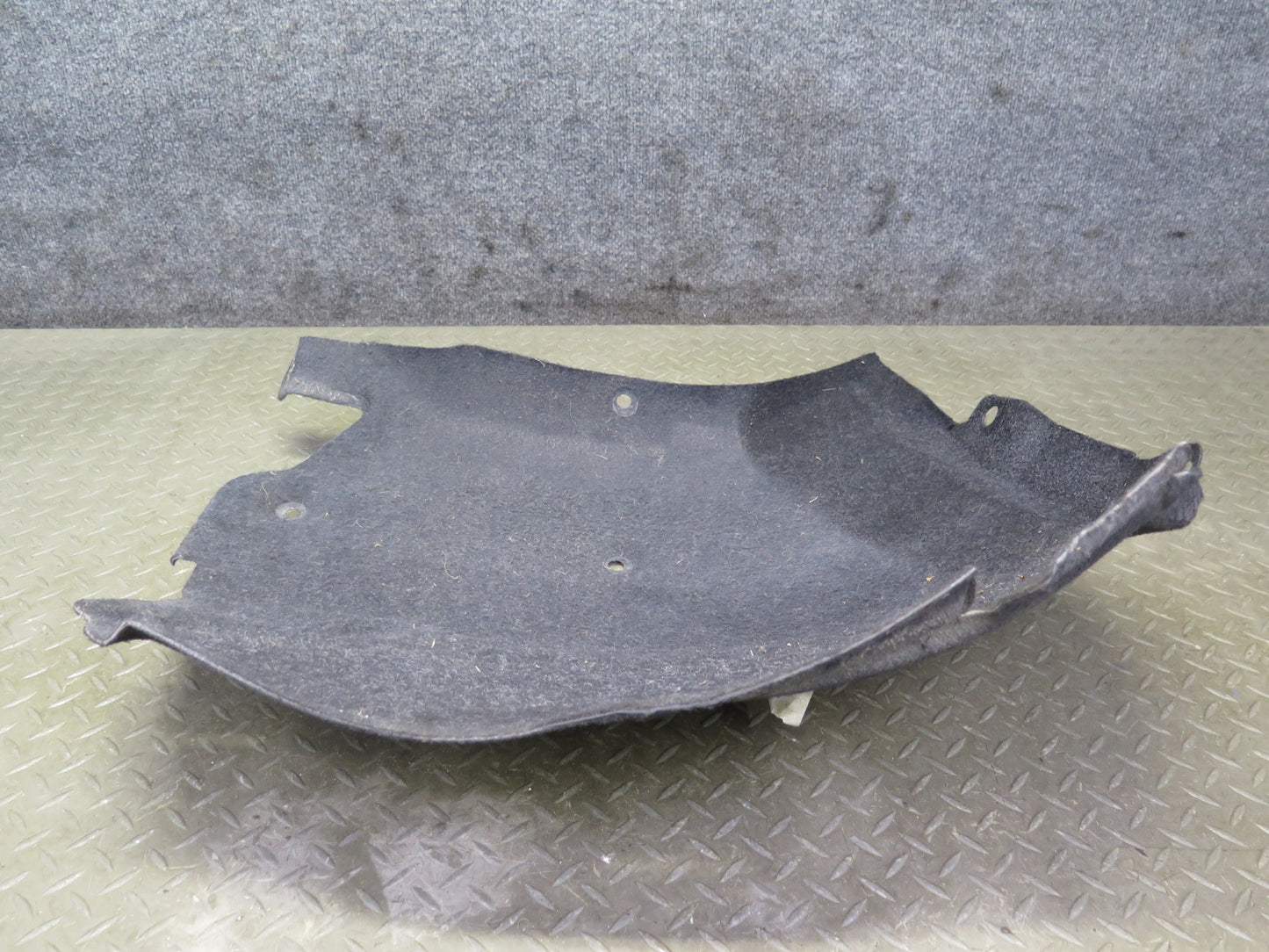 2008-2019 Maserati Granturismo M145 Front Right Wheel Arch Liner Splash Shield