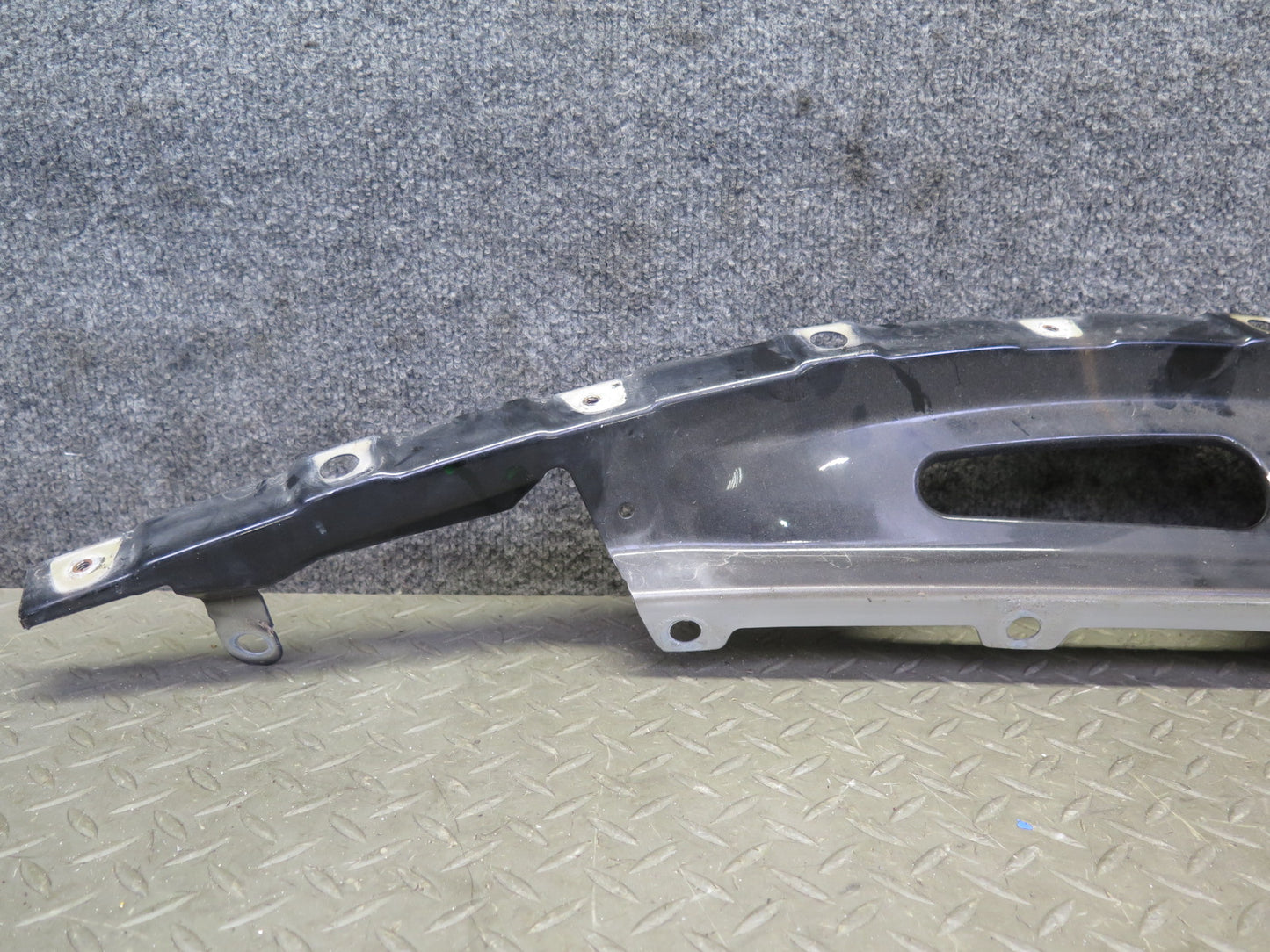 2008-2019 Maserati Granturismo M145 Front Left Fender Mount Bracket Support
