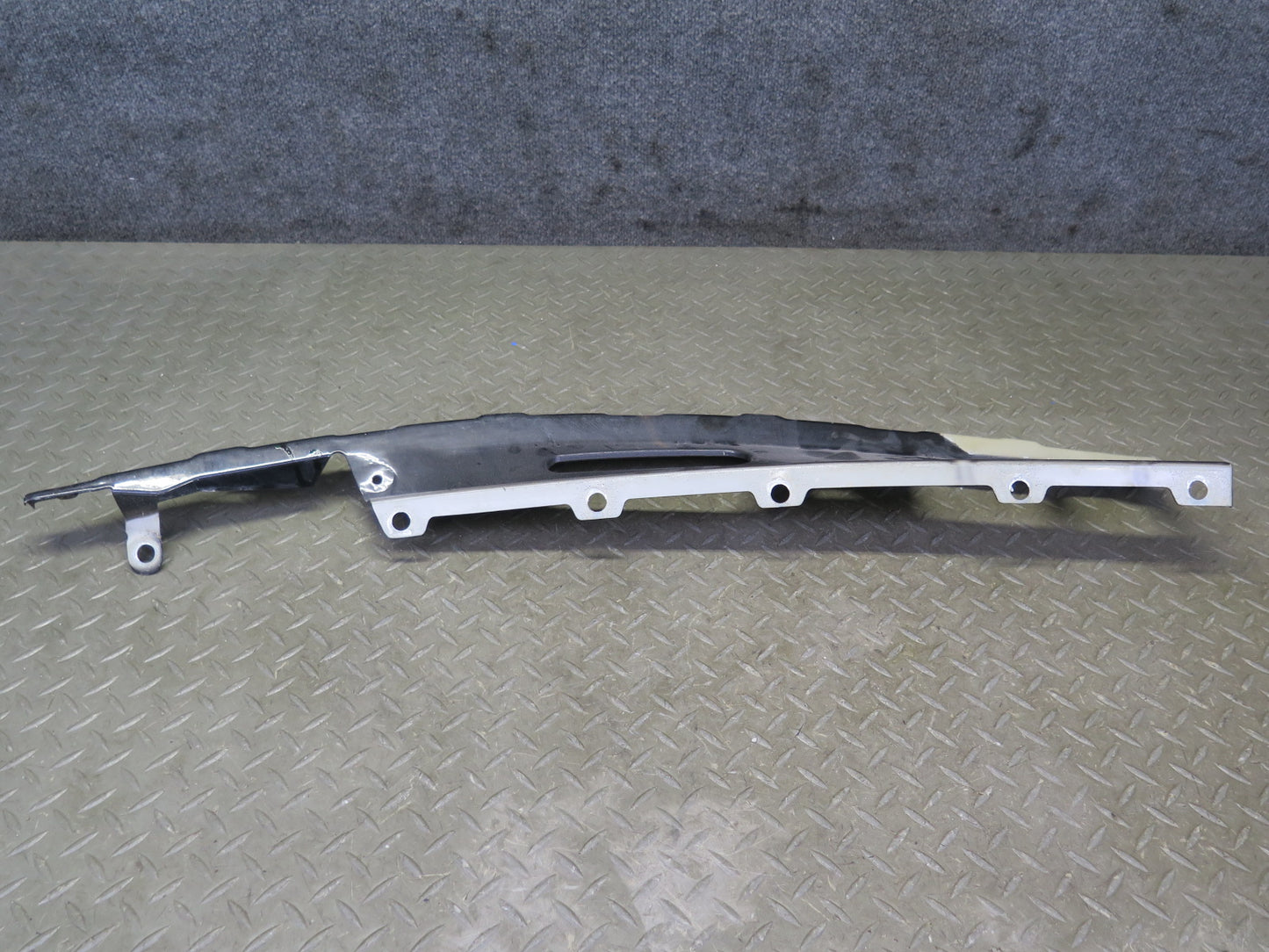 2008-2019 Maserati Granturismo M145 Front Left Fender Mount Bracket Support
