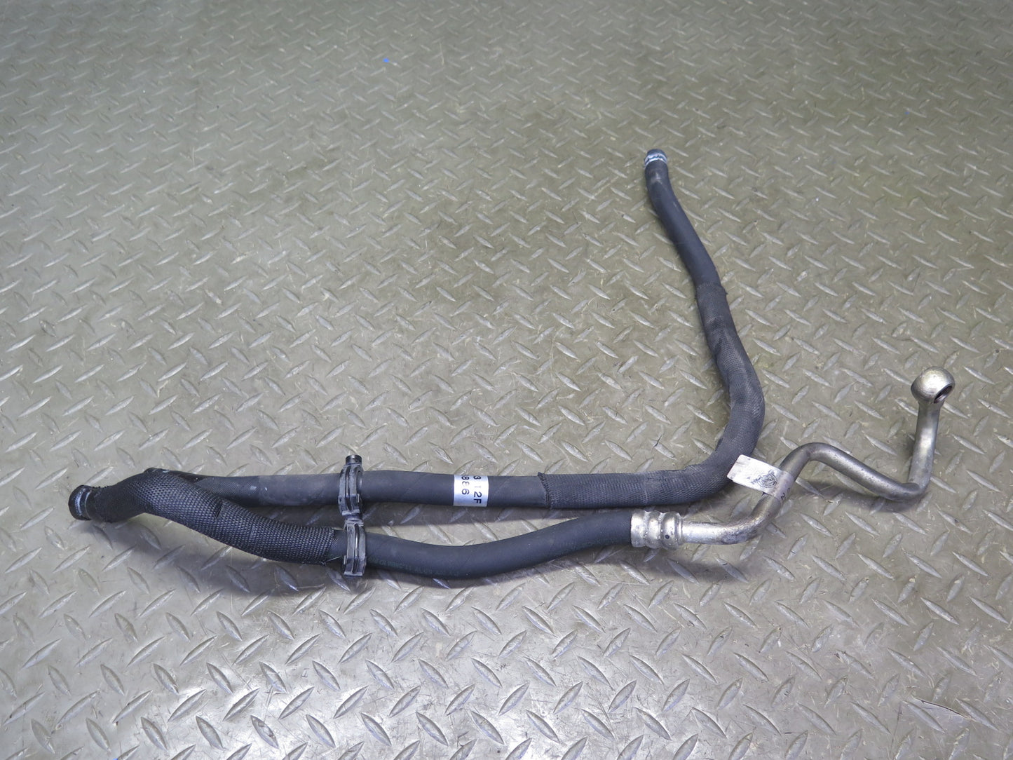 2012 Maserati Granturismo M145 4.7L Power Steering Hose Pipe Line Set of 2