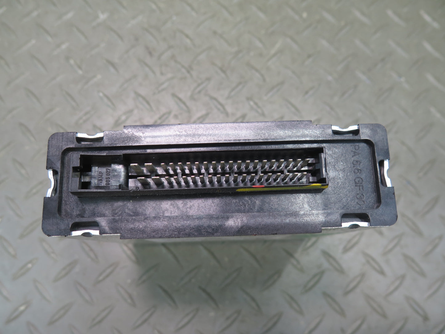 2008-2012 Maserati Granturismo M145 Suspension Control Module 230290