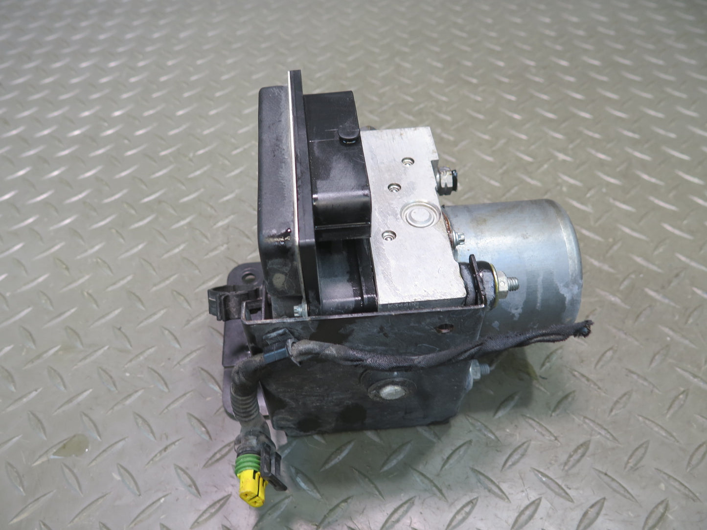 2012 Maserati Granturismo M145 Anti Lock Brake ABS Pump Module