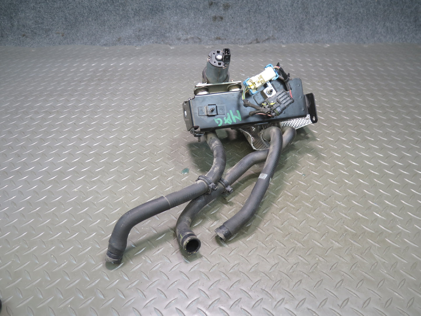 2009-2019 Maserati Granturismo M145 4.7L Heater Control Valve w Pump