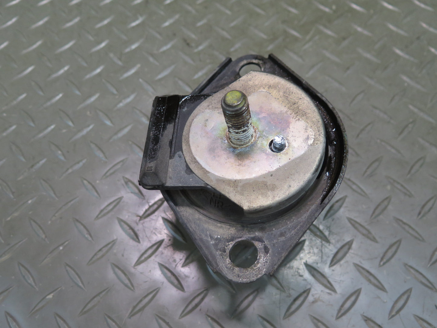2009-2012 Maserati Granturismo S M145 Left & Right Engine Motor Mount