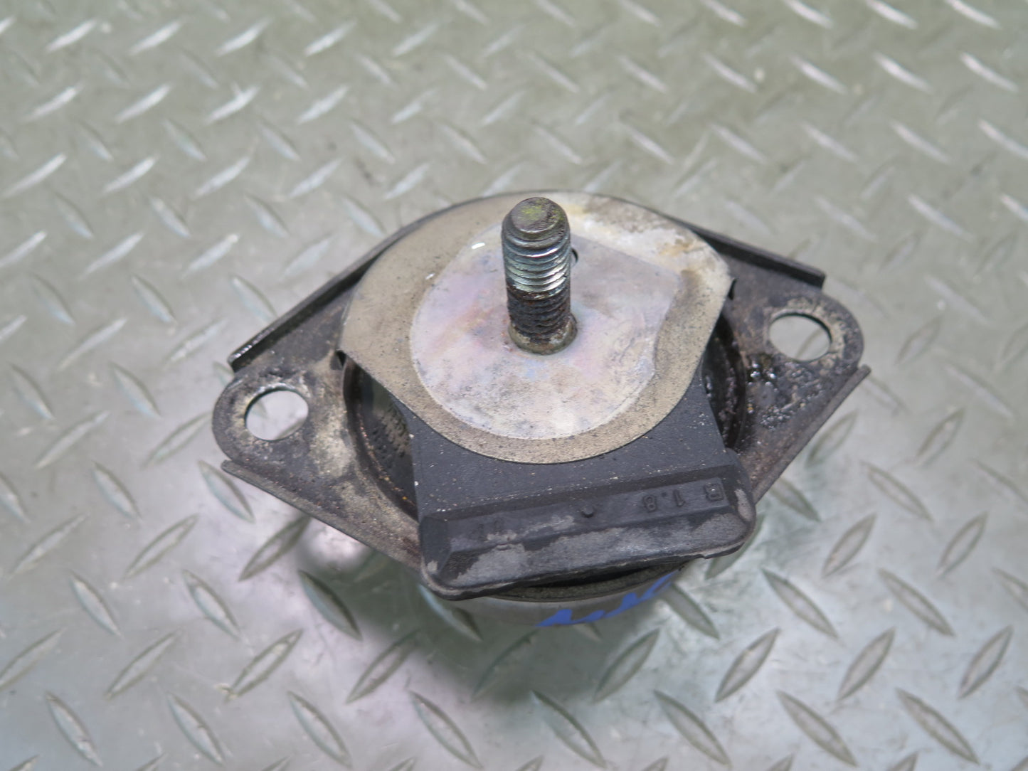 2009-2012 Maserati Granturismo S M145 Left & Right Engine Motor Mount