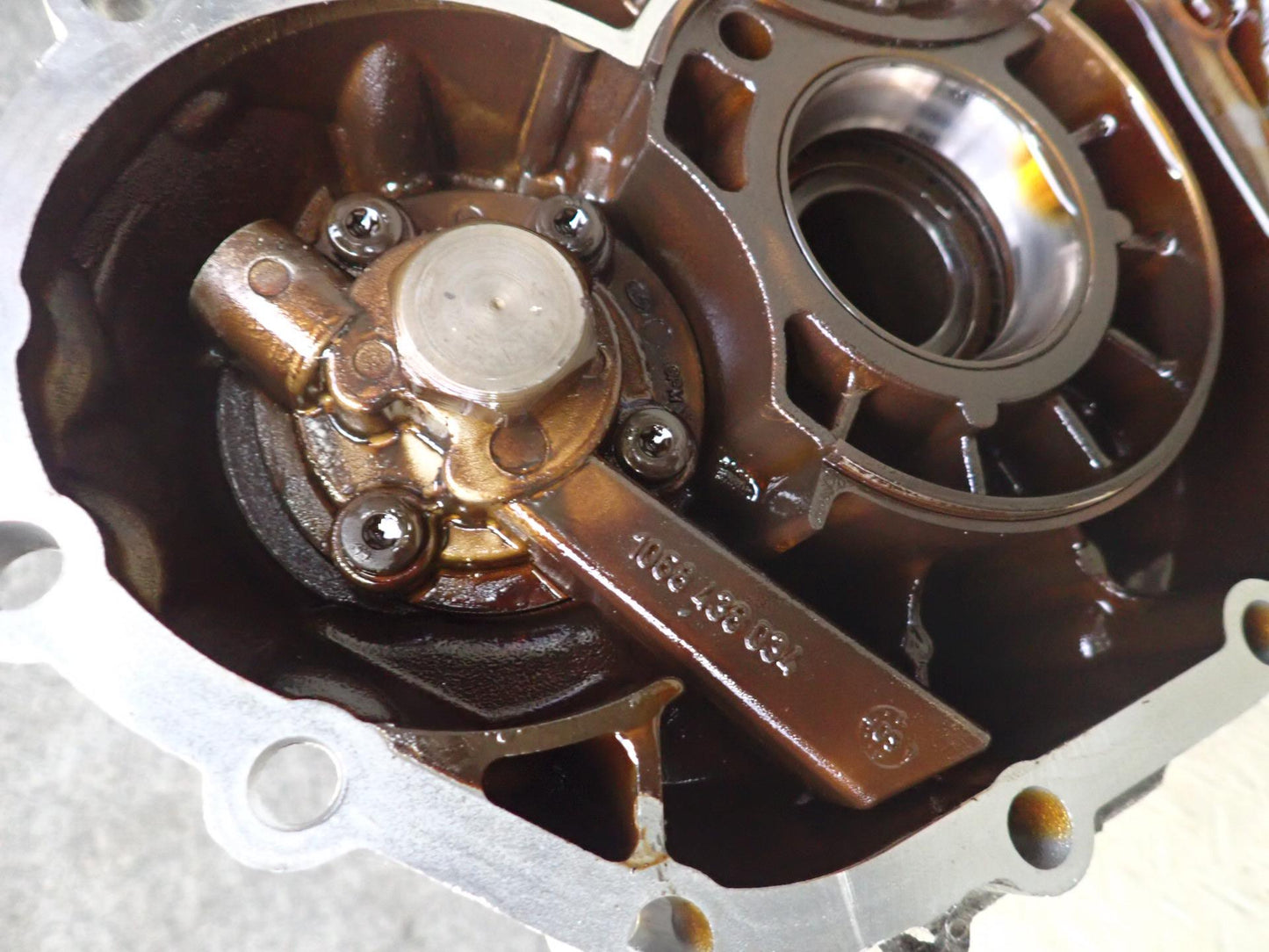 2006-2012 Bentley Flying Spur Automatic Transmission Transfer Case Box