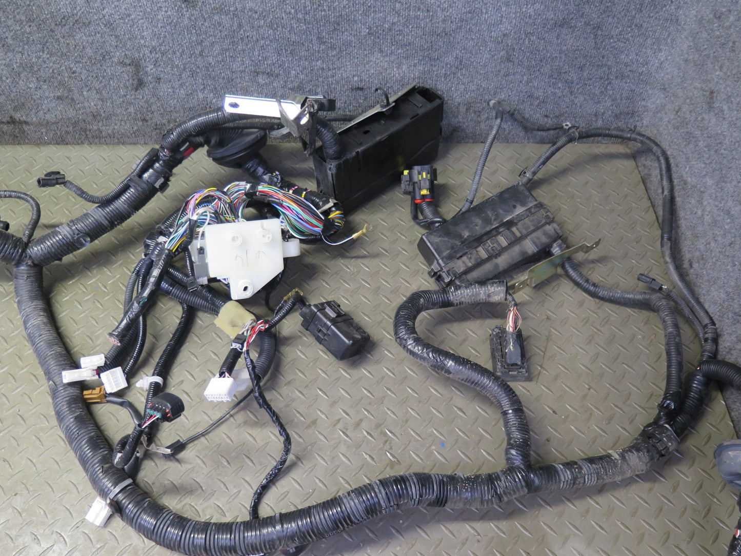 2014 Infiniti QX60 2.5L Hybrid Engine Bay Cabin Wire Wiring Harness Set
