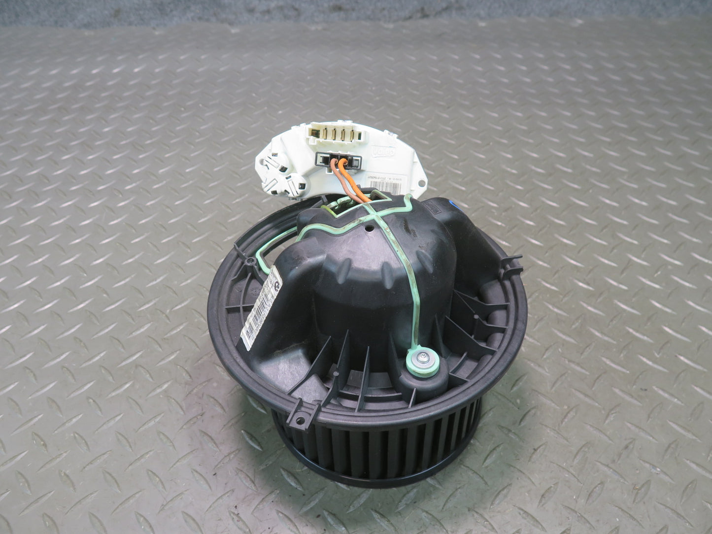 07-13 BMW E90 E92 E93 A/C Heater Blower Motor Fan w Resistor 6933663 OEM