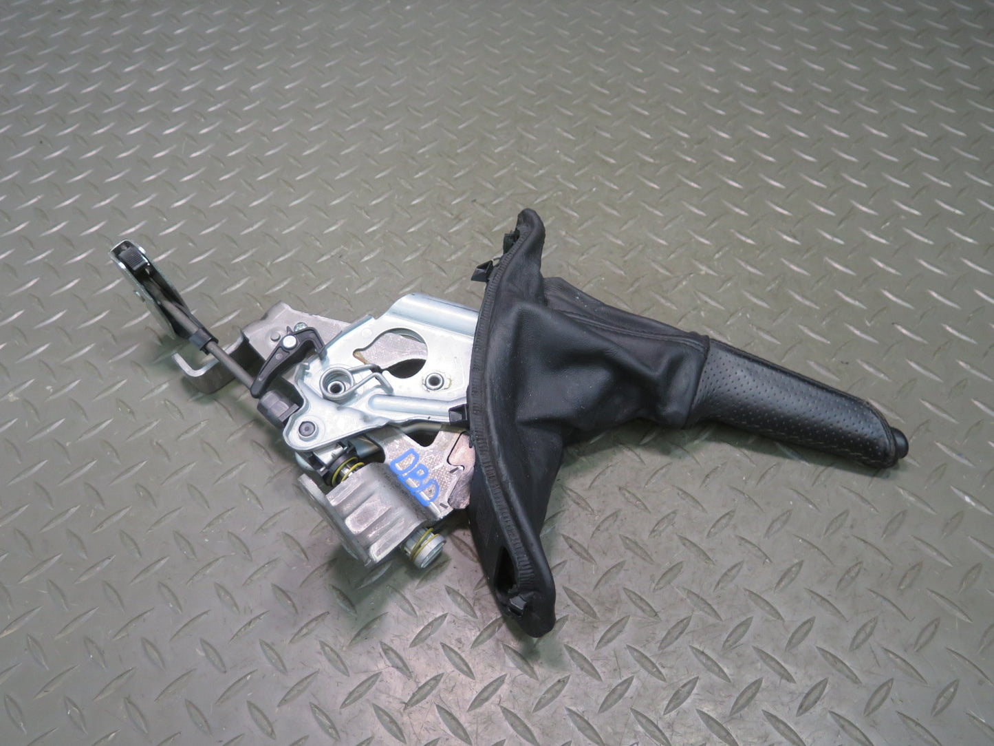 07-13 BMW E92 335I 335XI Emergency Parking Hand Brake Handle w Boot Black OEM