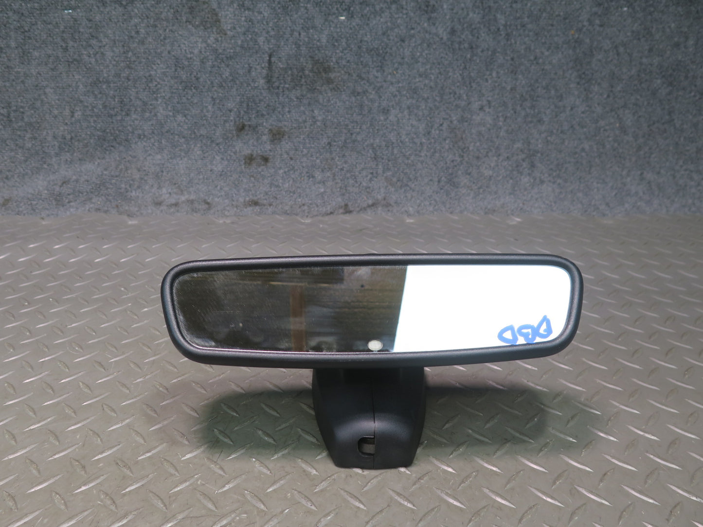 07-13 BMW E90 E92 335i 335xi Auto Dim Interior Rear View Mirror w Homelink OEM