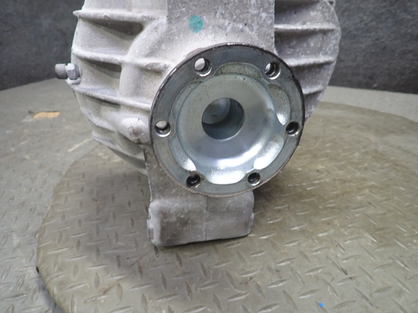 2009-2012 Maserati Granturismo S M145 4.7L Rear Differential Carrier 39k Miles