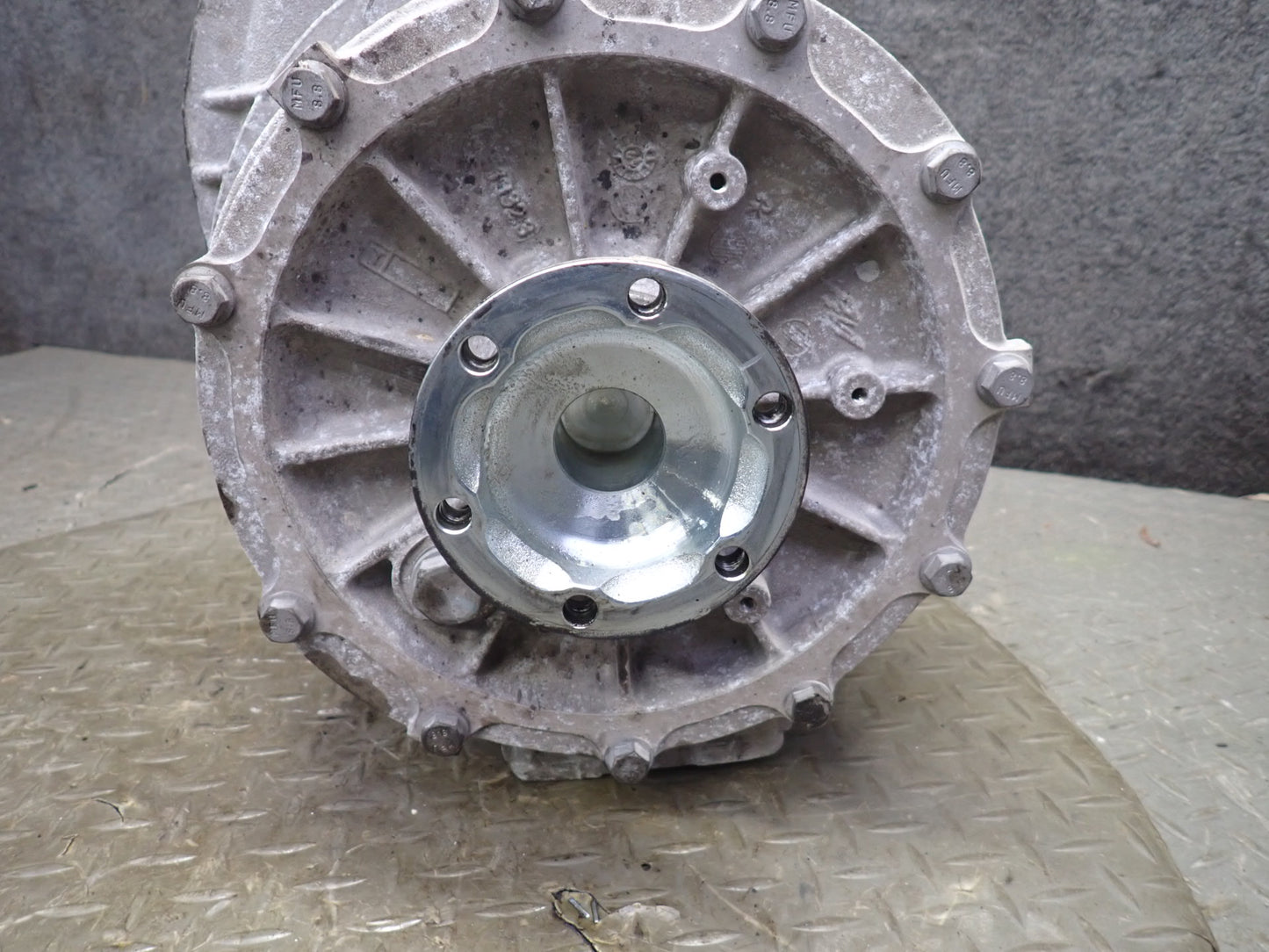 2009-2012 Maserati Granturismo S M145 4.7L Rear Differential Carrier 39k Miles