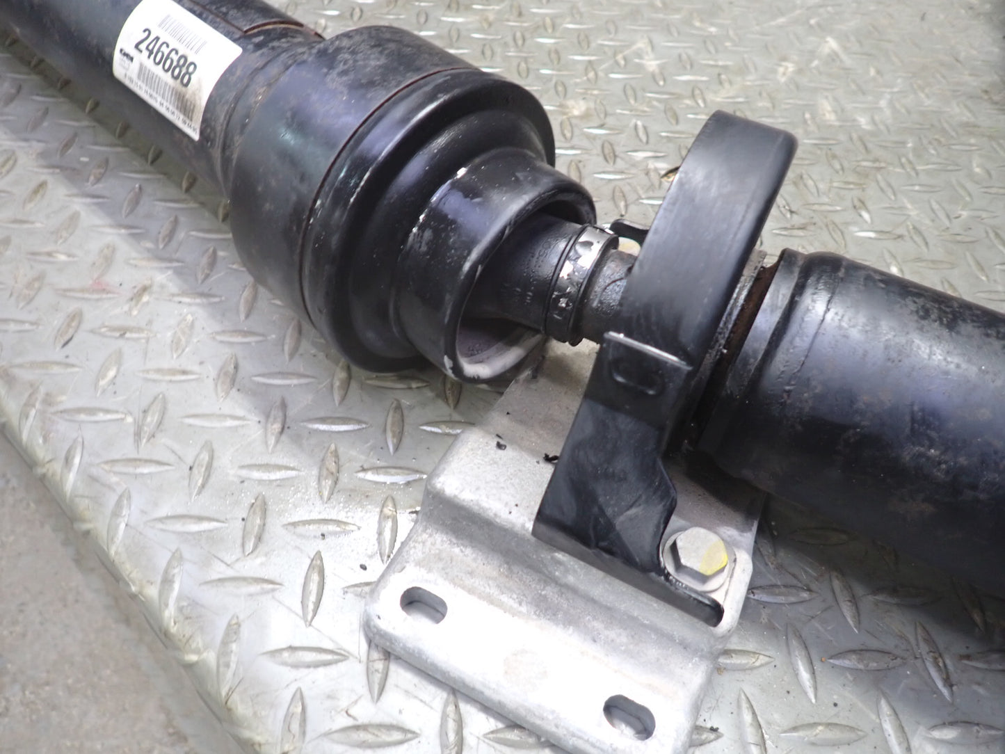 2008-2019 Maserati Granturismo M145 RWD Rear Drive Shaft Driveshaft 246688