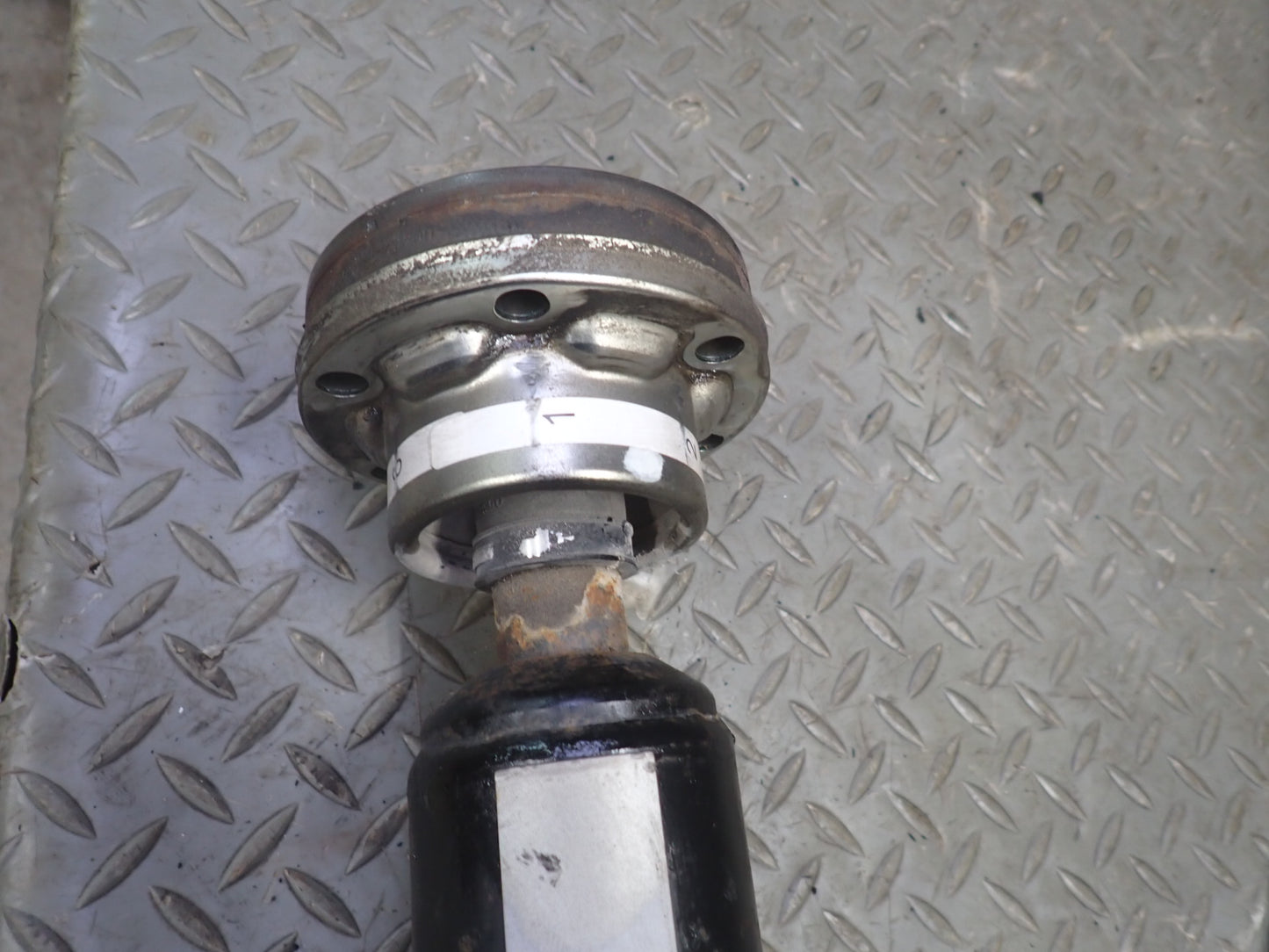 2008-2019 Maserati Granturismo M145 RWD Rear Drive Shaft Driveshaft 246688