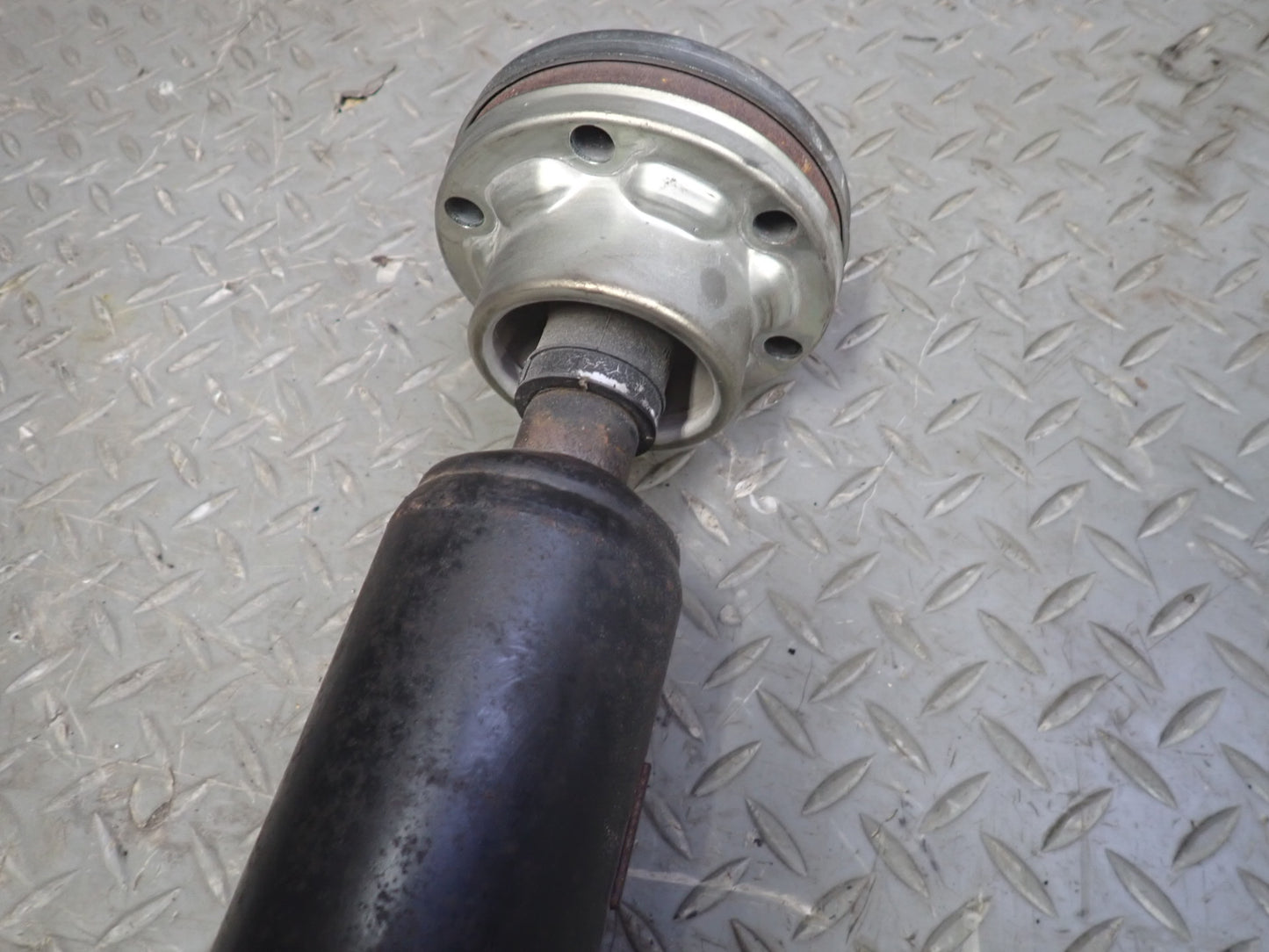 2008-2019 Maserati Granturismo M145 RWD Rear Drive Shaft Driveshaft 246688