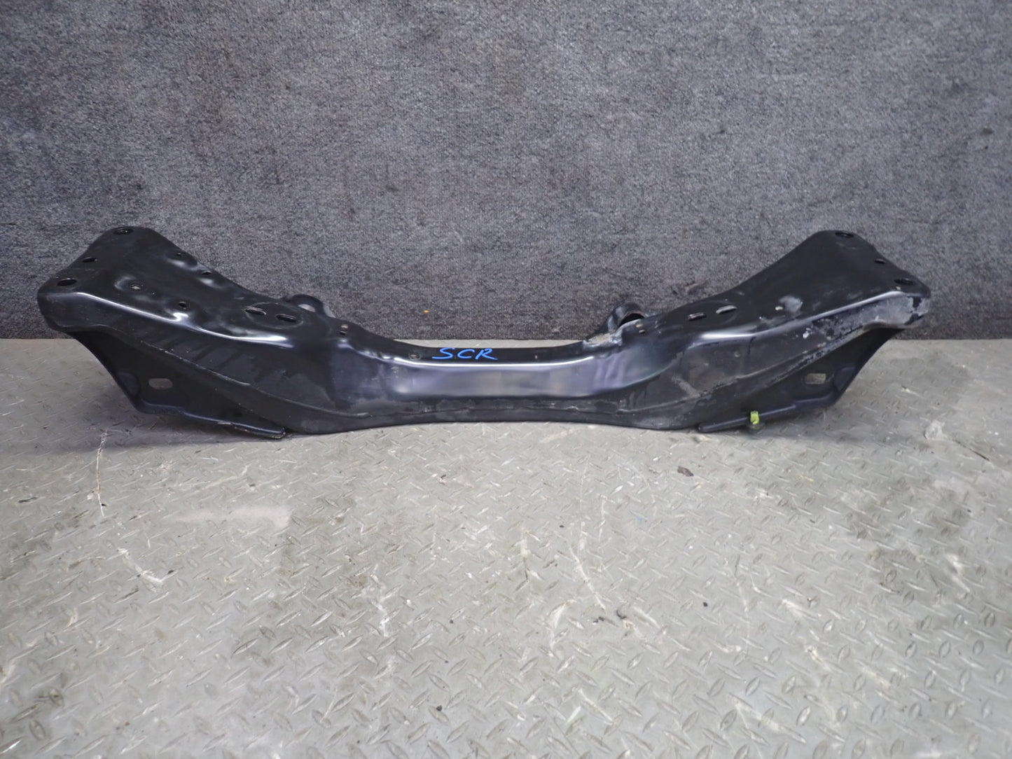 02-10 Lexus UZZ40L SC430 Front Suspension Subframe Crossmember OEM