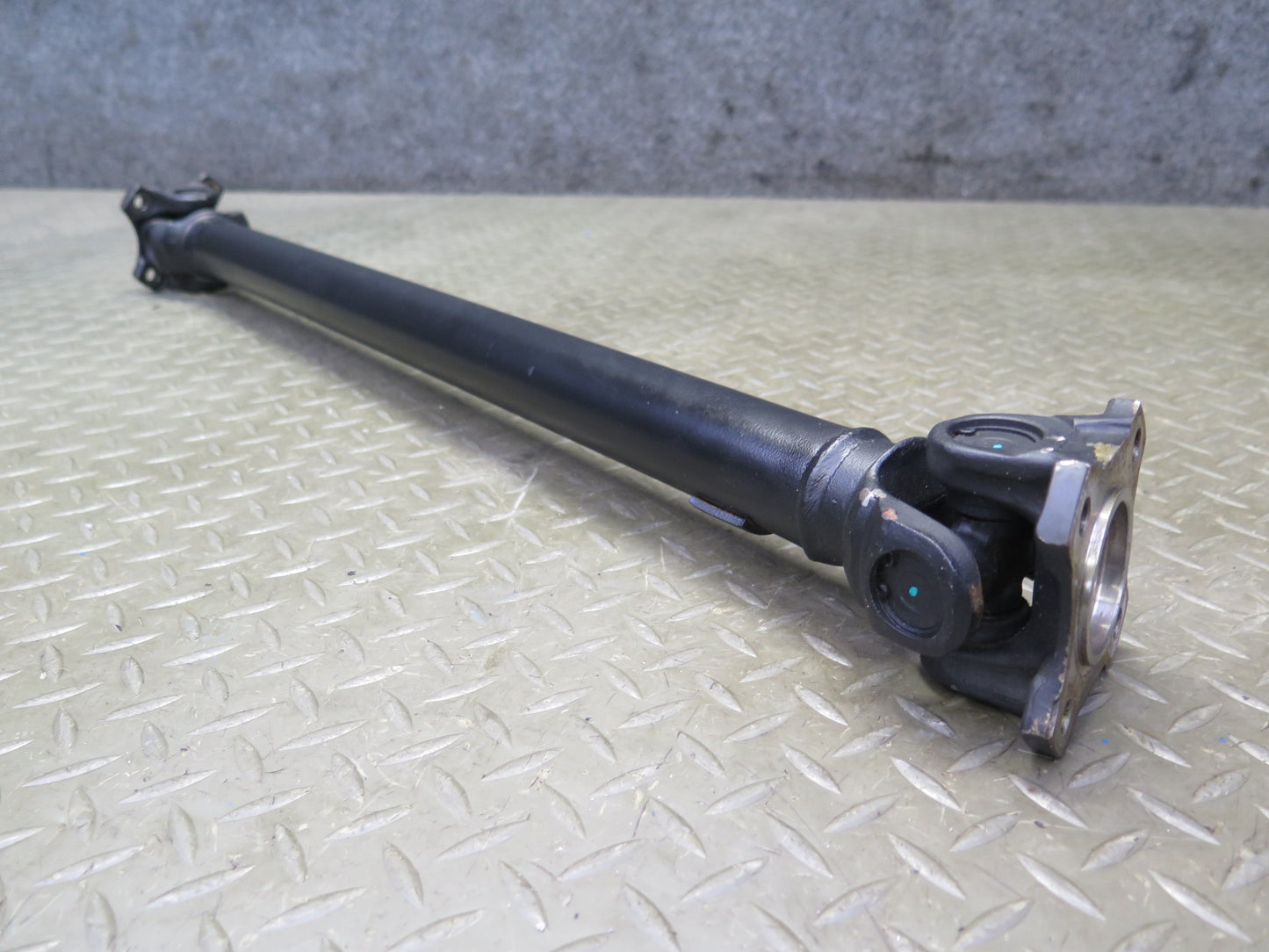 07-13 BMW E90 E92 335XI AWD Front Driveshaft Drive Shaft 129K Miles OEM