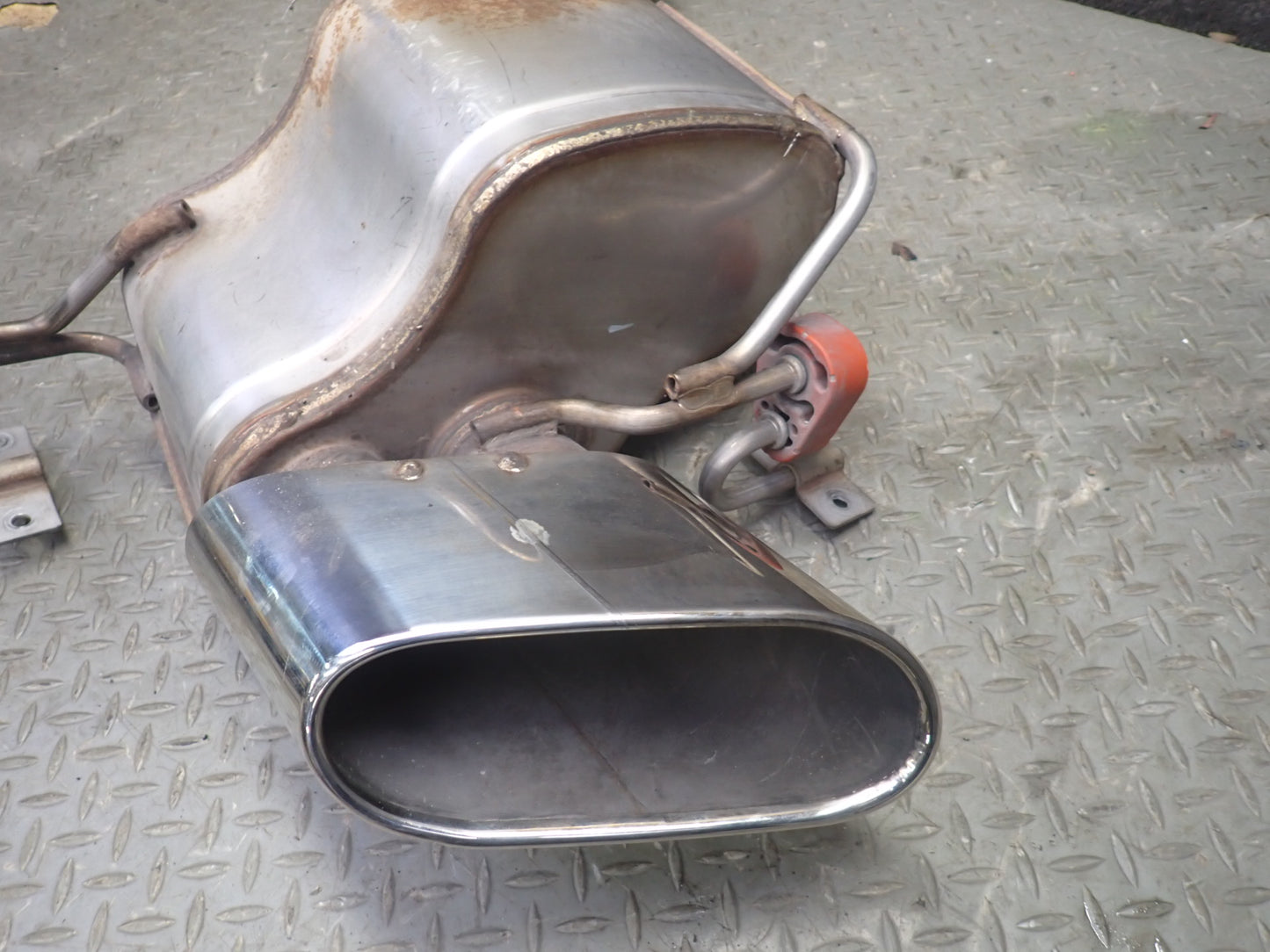 2009-2019 Maserati Granturismo M145 4.7L Rear Right Exhaust Muffler Pipe Tip
