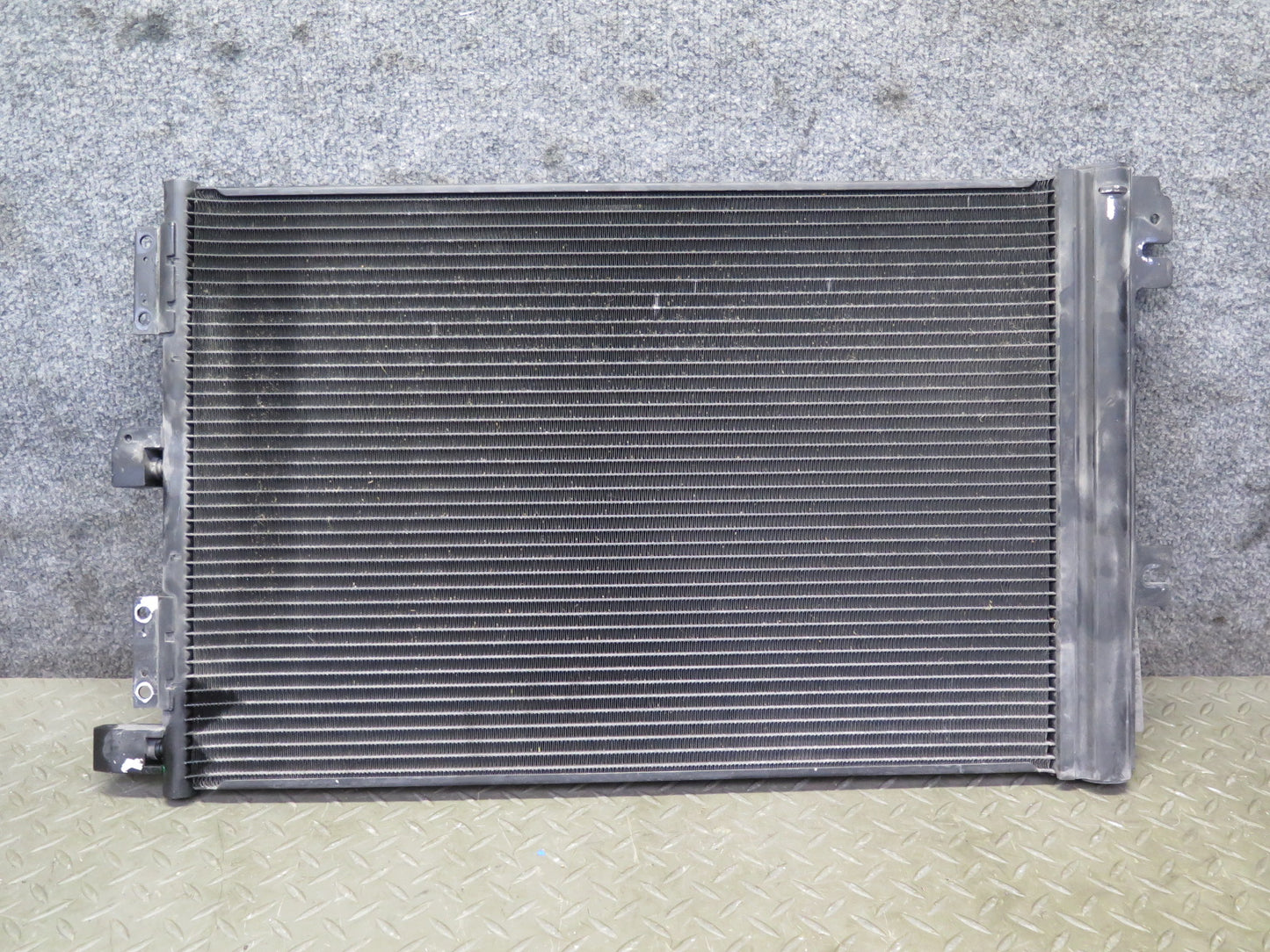 2008-2019 Maserati Granturismo M145 A/C Air Condition Condenser 52421365