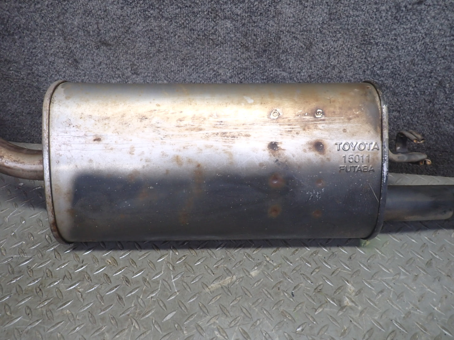 98-00 Lexus UCF20L LS400 Set of 2 Rear Left & Right Exhaust Muffler OEM