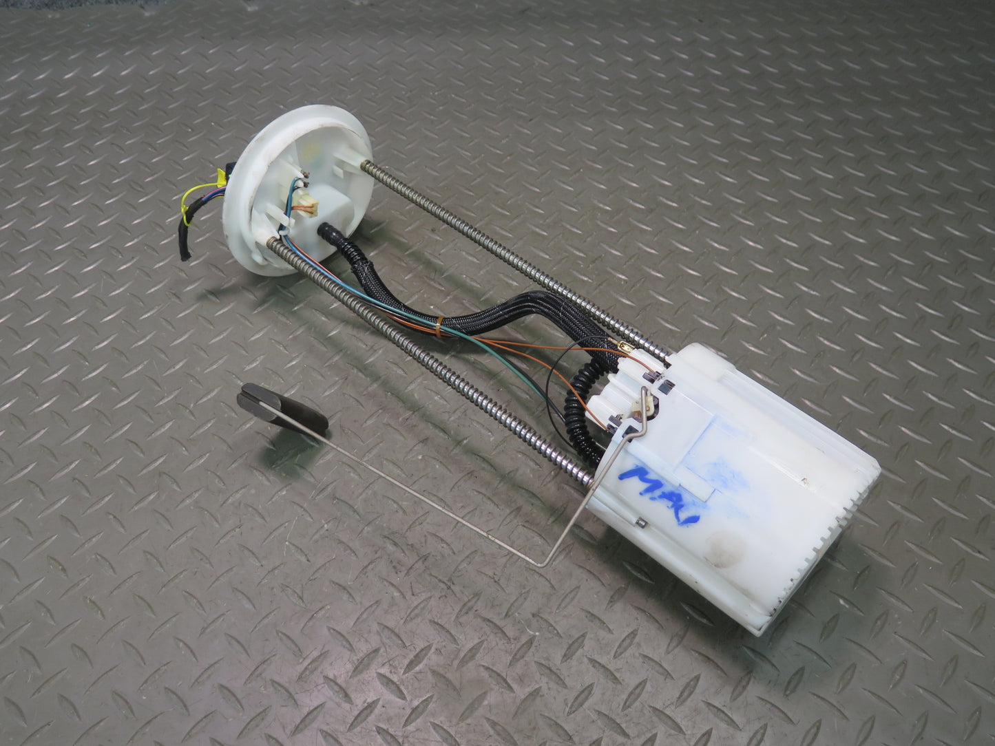 2008-2019 Maserati Granturismo M145 Fuel Pump Level Sensor Assembly 0580314143