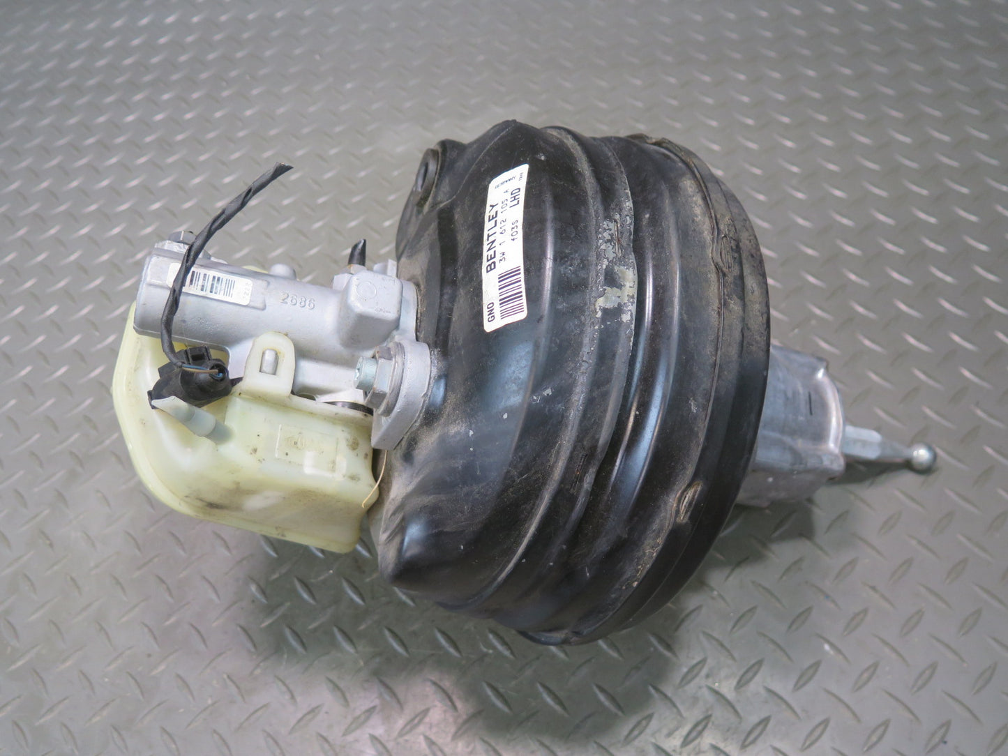 2006-2012 Bentley Flying Spur Brake Booster W/ Master Cylinder & Reservoir