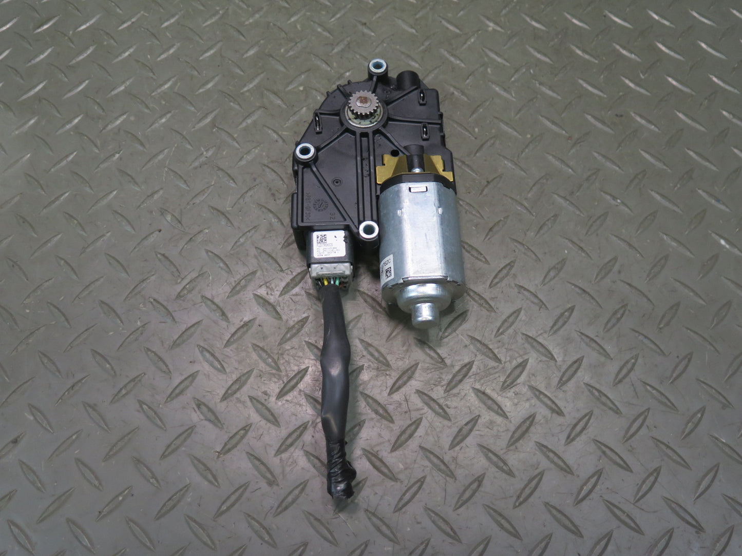 2014-2020 Infiniti QX60 Sunroof Motor Drive Unit 2921631B02