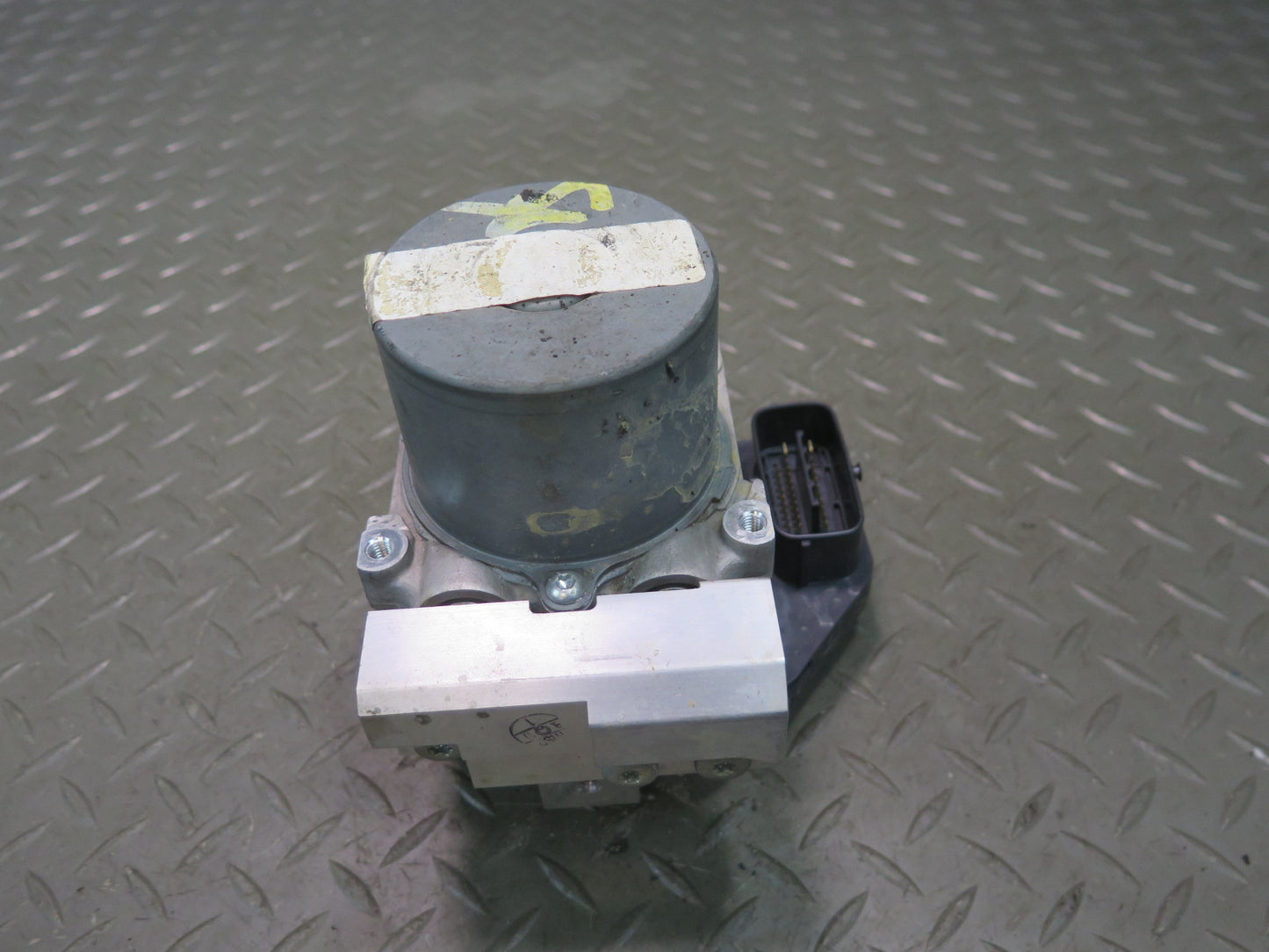 2014-2015 Infiniti QX60 2.5L AWD Anti Lock Brake ABS Pump Module 47660-3JV0J